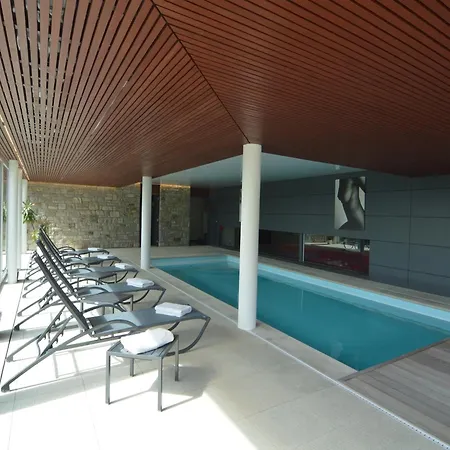 Hillside Retreat *