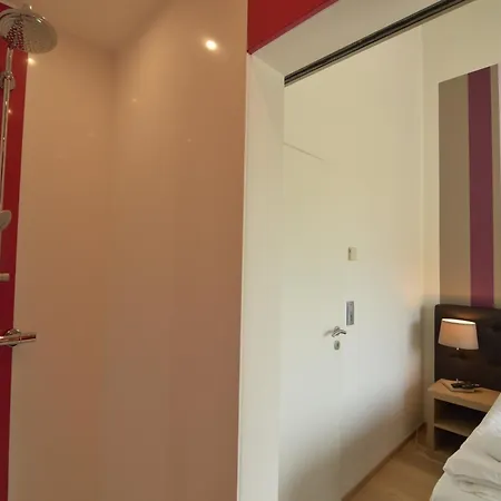 Ferienhaus Hillside Retreat